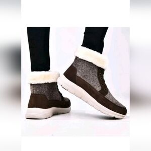 TIOSEBON Women's Winter Fur Lined Boots Ankle Short Booties Slip-Resistant Brown